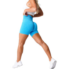 Load image into Gallery viewer, SCRUNCH SEAMLESS SHORTS