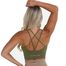 Load image into Gallery viewer, SEAMLESS FLOURISH SPANDEX SPORTS BRA
