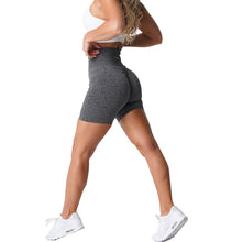 Load image into Gallery viewer, SCRUNCH SEAMLESS SHORTS