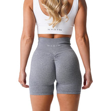Load image into Gallery viewer, SCRUNCH SEAMLESS SHORTS
