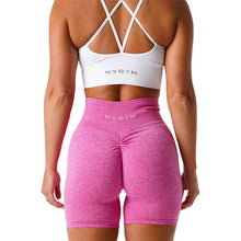 Load image into Gallery viewer, SCRUNCH SEAMLESS SHORTS
