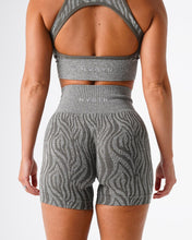 Load image into Gallery viewer, ZEBRA SEAMLESS SPANDEX SHORTS

