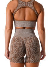 Load image into Gallery viewer, ZEBRA SEAMLESS SPANDEX SHORTS
