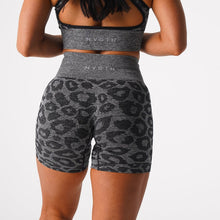 Load image into Gallery viewer, LEOPARD SEAMLESS SHORTS
