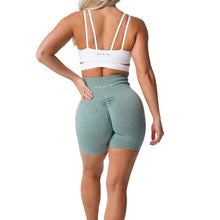 Load image into Gallery viewer, SCRUNCH SEAMLESS SHORTS
