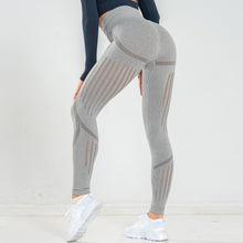 Load image into Gallery viewer, SCULPTURE FLAWLESS KNIT LEGGINGS
